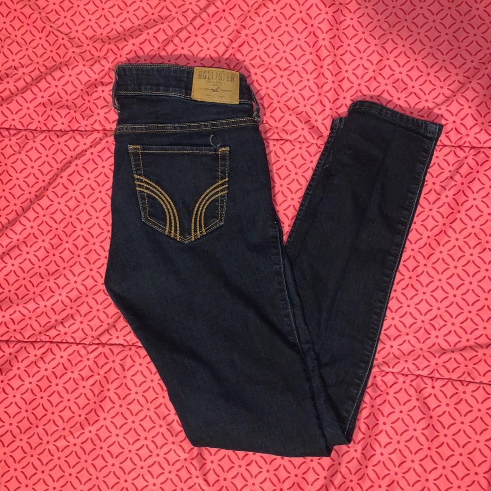 hollister jeans !!!